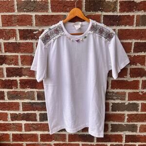 Vintage Beverly Hills Place White Floral Pearl Coquette T-Shirt Large